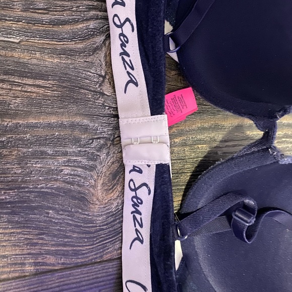 La Senza Bra - Picture 3 of 5